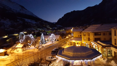 Commerce à vendre à L'Argentière-la-Bessée, Hautes-Alpes, PACA, avec Leggett Immobilier