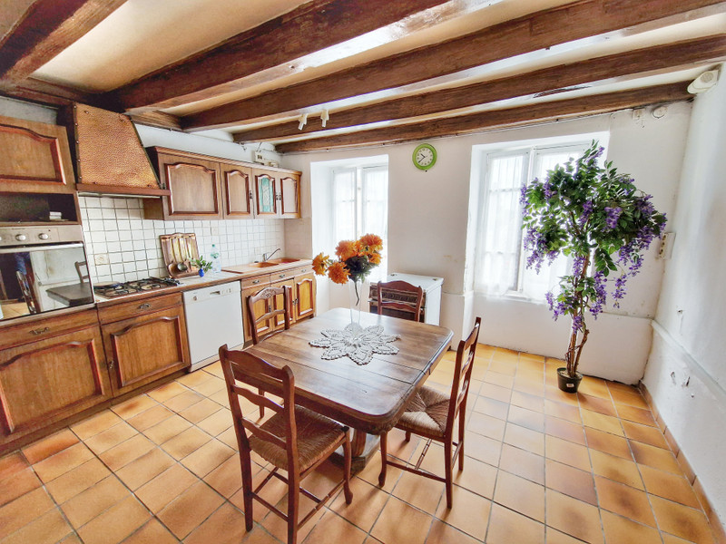 Maison à vendre à Le Monteil-au-Vicomte, Creuse - 51 600 € - photo 1