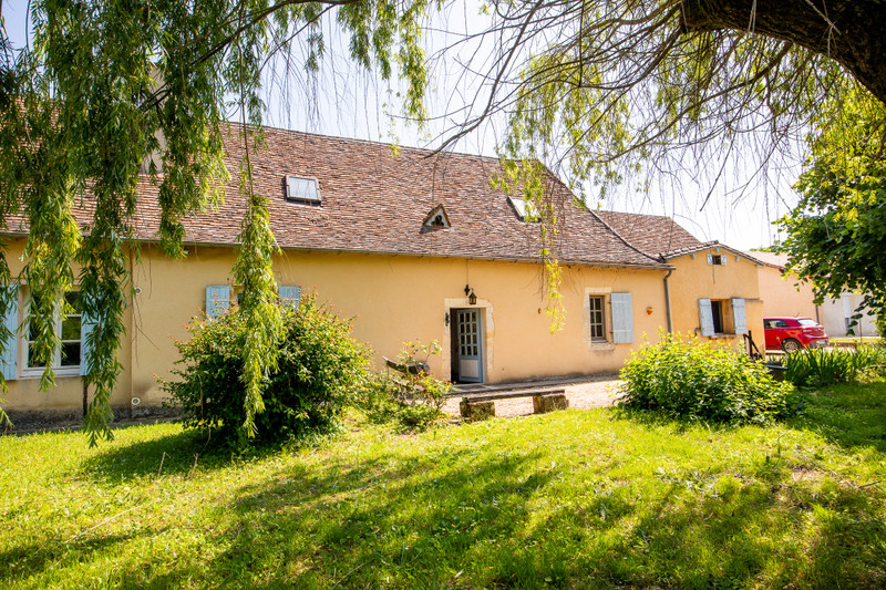 French property for sale in Saint-Pierre-d'Eyraud, Dordogne - €295,000 - photo 10