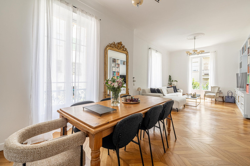 French property for sale in Nice, Alpes-Maritimes - €747,000 - photo 1