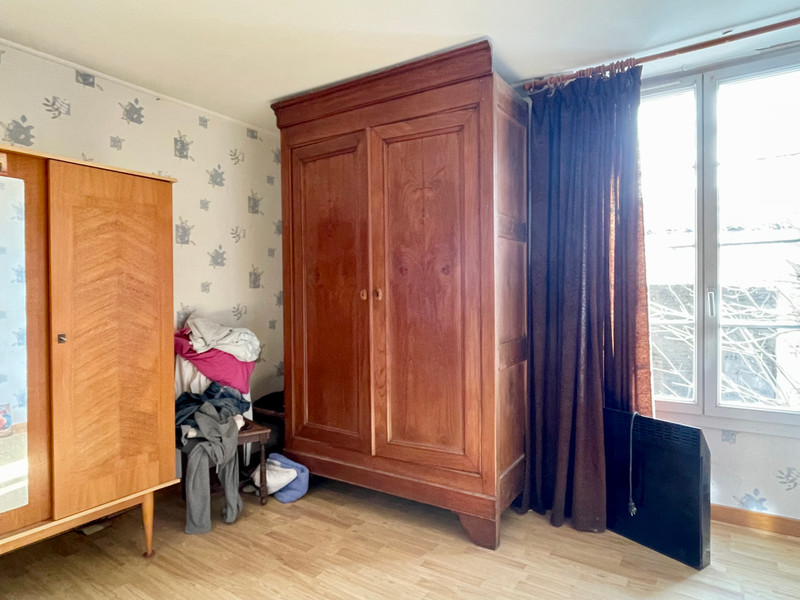 French property for sale in Bessé, Charente - €119,900 - photo 7