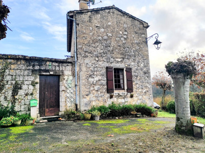 French property for sale in Vianne, Lot-et-Garonne - €192,000 - photo 2