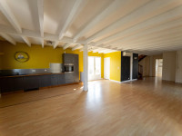 Propriété à vendre à Aubeterre-sur-Dronne, Charente - 214 000 € - photo n°2