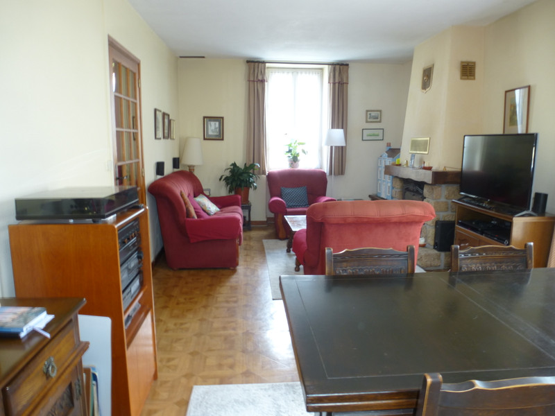 French property for sale in Chéniers, Creuse - €130,800 - photo 6