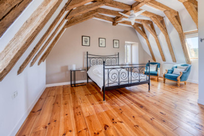 French property for sale in Saint-Méard-de-Gurçon, Dordogne - €895,000 - photo 4