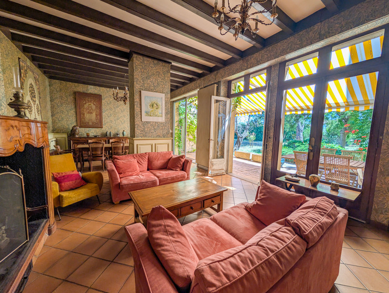 French property for sale in Carcassonne, Aude - €450,000 - photo 2