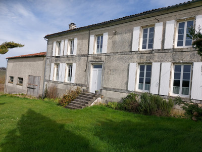 French property for sale in Verrières, Charente - €349,270 - photo 1