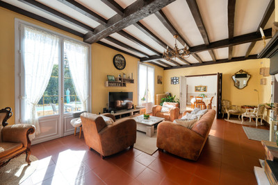 French property for sale in Bergerac, Dordogne - €477,000 - photo 2