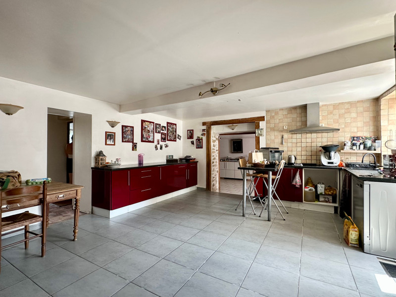 French property for sale in La Trimouille, Vienne - €141,700 - photo 2