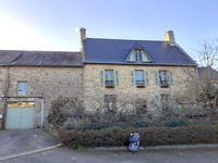 Barns / outbuildings for sale in Mellé Ille-et-Vilaine Brittany