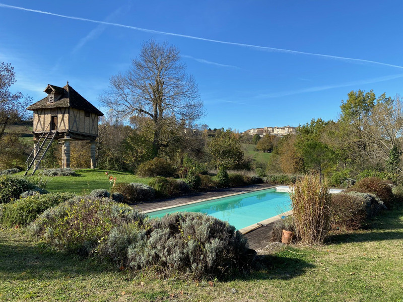 Maison à vendre à Castelnau-de-Montmiral, Tarn - 630 000 € - photo 1