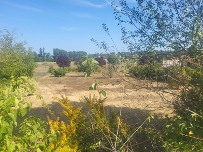 French property for sale in Cherval, Dordogne - €25,600 - photo 1