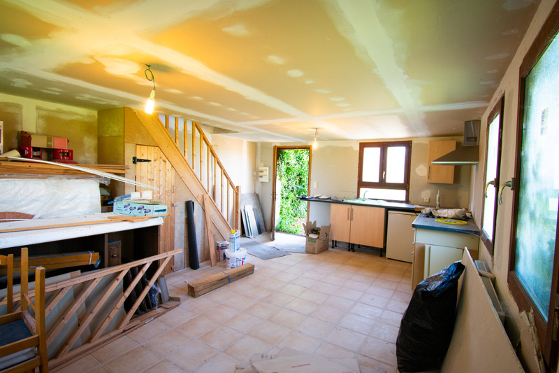 French property for sale in Saint-Victour, Corrèze - €109,000 - photo 7