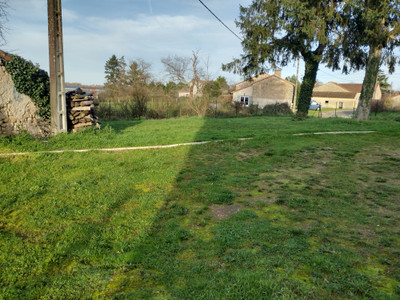 French property for sale in Pindray, Vienne - €158,050 - photo 2
