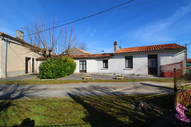French property for sale in Couture-d'Argenson, Deux-Sèvres - €214,000 - photo 6