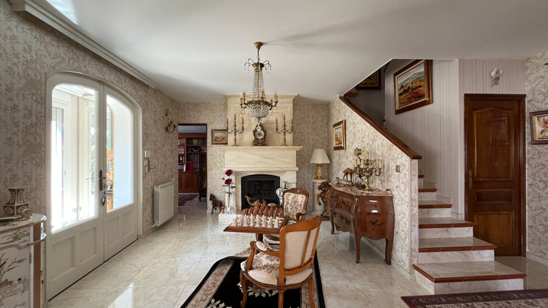 French property for sale in Rochefort-du-Gard, Gard - €699,000 - photo 3