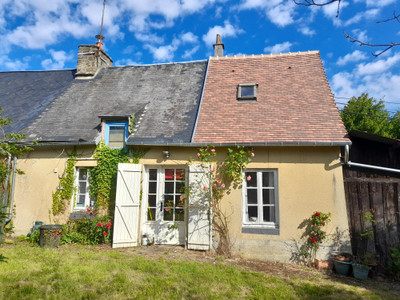 Maison à vendre à Lougé-sur-Maire, Orne, Basse-Normandie, avec Leggett Immobilier