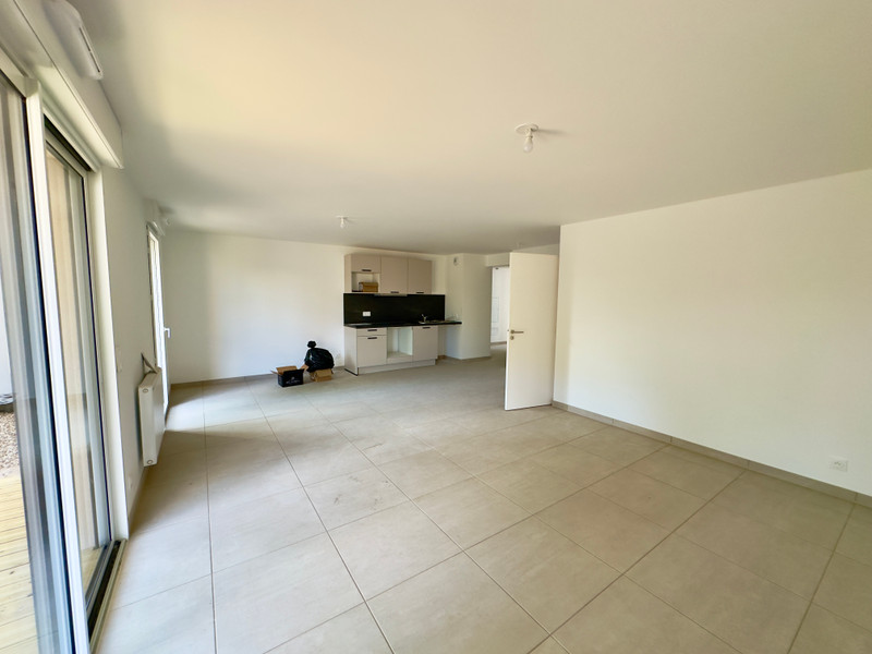 French property for sale in Perros-Guirec, Côtes-d'Armor - €445,000 - photo 2