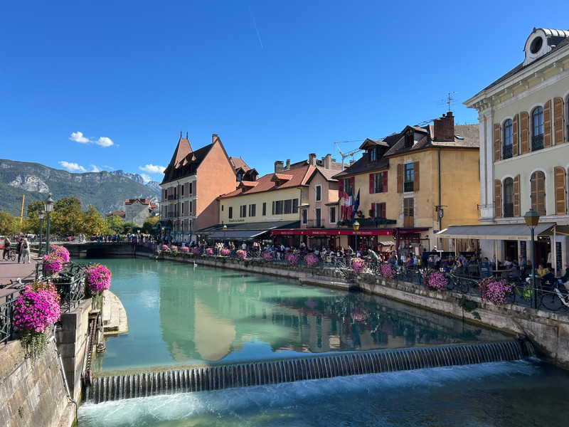 French property for sale in Annecy, Haute-Savoie - €367,000 - photo 1