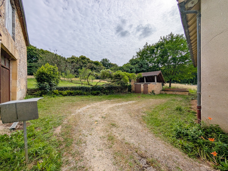 French property for sale in Saint-Martial-d'Albarède, Dordogne - €135,900 - photo 7