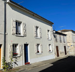 Maison à Saint-Même-les-Carrières, Charente - photo 2