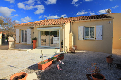 Maison à vendre à Pépieux, Aude, Languedoc-Roussillon, avec Leggett Immobilier