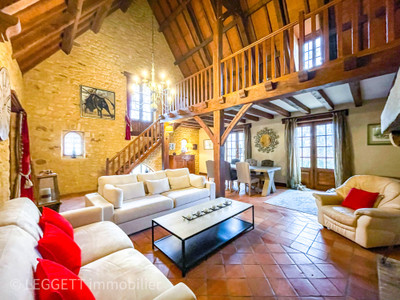 French property for sale in Gourdon, Lot - €485,000 - photo 2