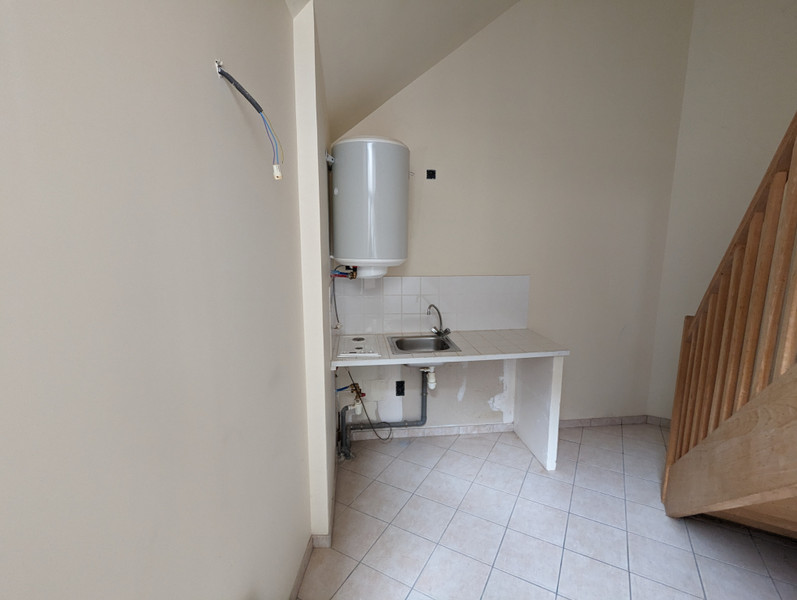 French property for sale in Sainte-Sévère-sur-Indre, Indre - €44,600 - photo 4