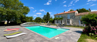 Maison à vendre à Chenac-Saint-Seurin-d'Uzet, Charente-Maritime - 496.610 € - photo 2