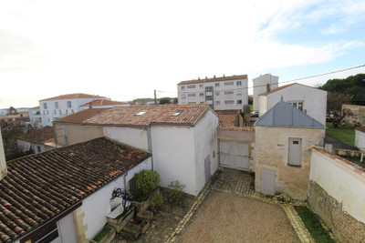 Maison à vendre à La Rochelle, Charente-Maritime, Poitou-Charentes, avec Leggett Immobilier