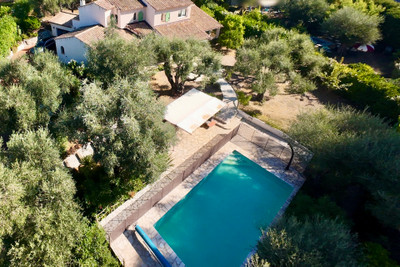 French property for sale in Roquefort-les-Pins, Alpes-Maritimes - €1,195,000 - photo 1