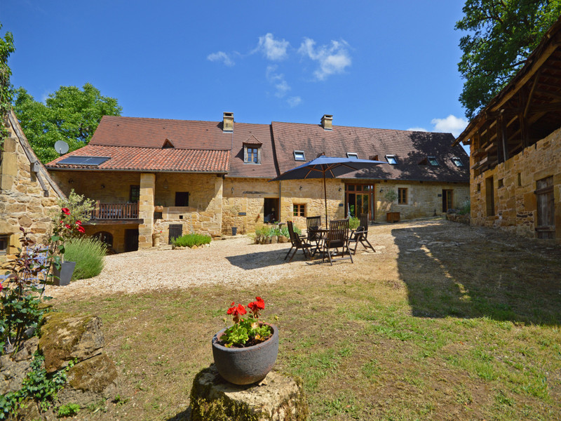 Maison à vendre à Saint-Sulpice-d'Excideuil, Dordogne - 678 300 € - photo 1
