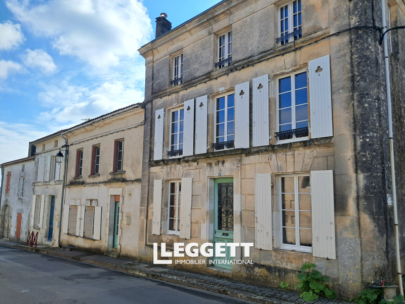 Maison 12 pièce(s), NEUVICQ-LE-CHÂTEAU