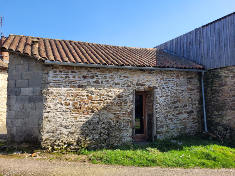 French property for sale in Mialet, Dordogne - €56,000 - photo 6