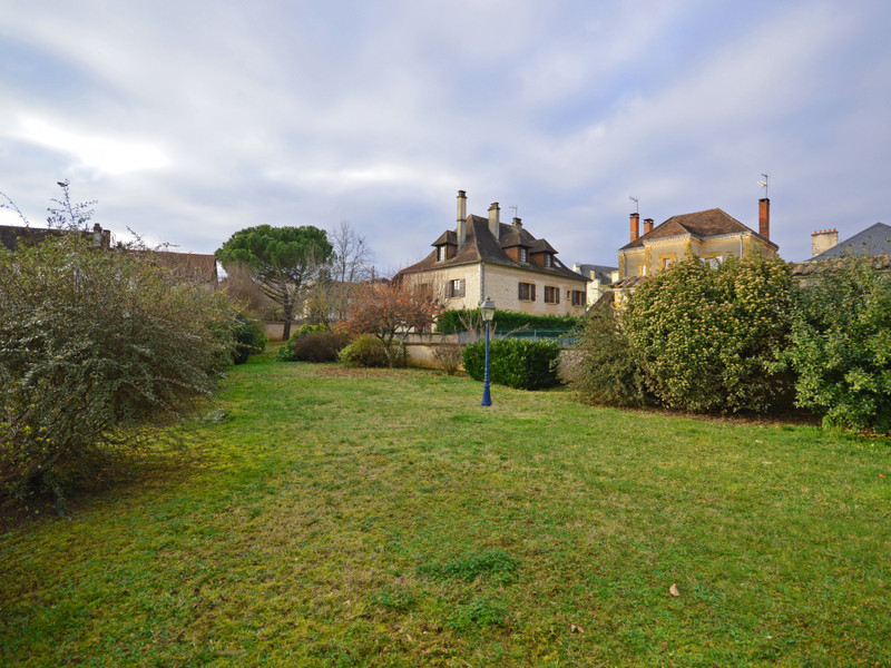 Maison à vendre à Excideuil, Dordogne - 264 900 € - photo 1