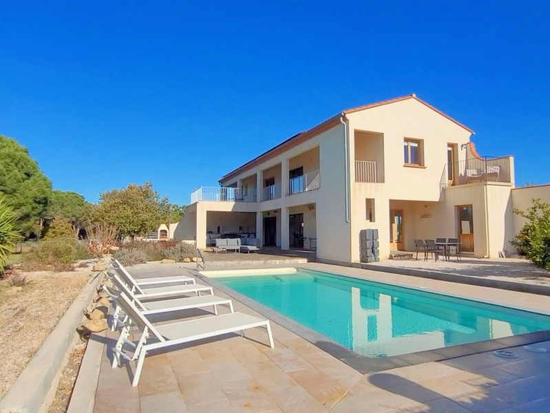 Propriété à vendre à Laroque-des-Albères, Pyrénées-Orientales - 1 260 000 €