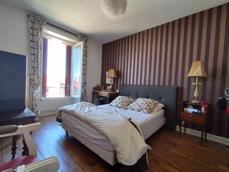 French property for sale in Saint-Sulpice-les-Feuilles, Haute-Vienne - €418,700 - photo 7