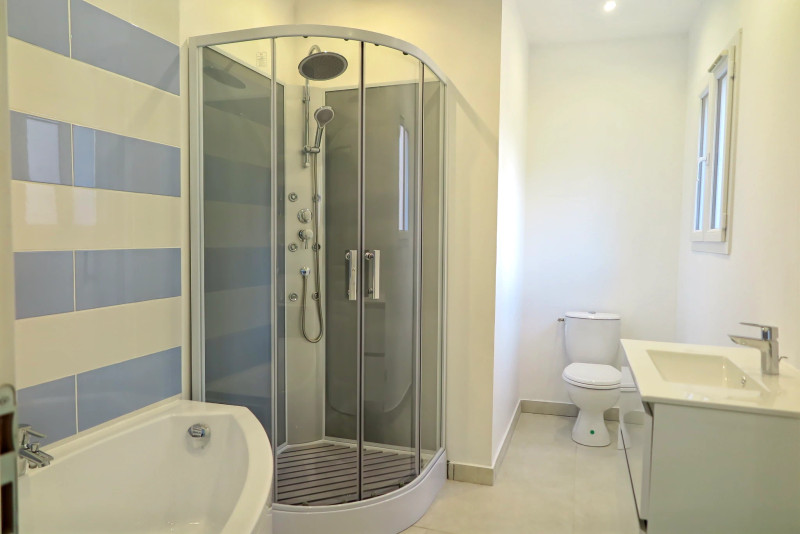 French property for sale in Limoux, Aude - €345,000 - photo 6