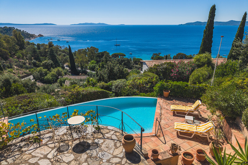house for sale in Provence-Côte-D'Azur (Provence - Alpes - Côte d'Azur)