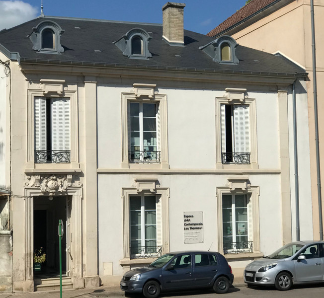 Maison à vendre à Bourbonne-les-Bains, Haute-Marne - 225 000 € - photo 1