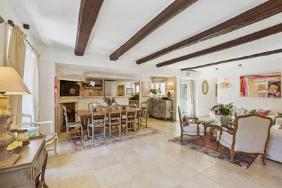 French property for sale in Cannes, Alpes-Maritimes - €1,590,000 - photo 5