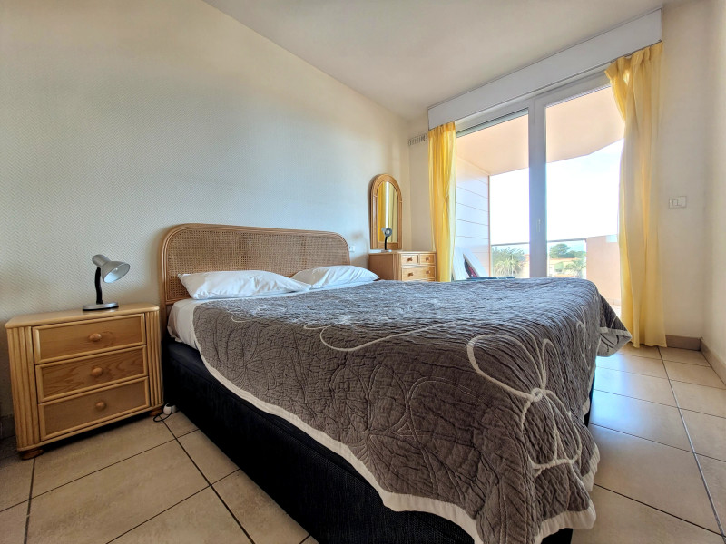 French property for sale in Canet-en-Roussillon, Pyrénées-Orientales - €196,000 - photo 5