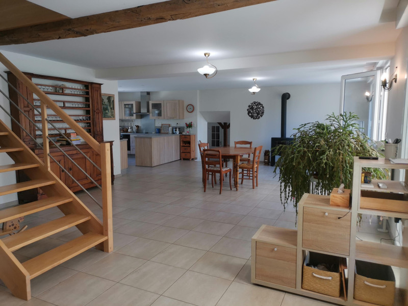 House for sale in La Celle-sur-Nièvre - Nièvre - Large, magnificent, 5 ...