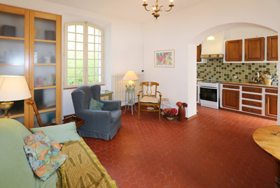French property for sale in Apt, Vaucluse - €135,000 - photo 3