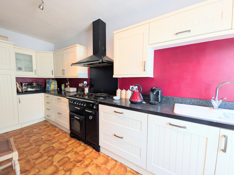 French property for sale in Coussac-Bonneval, Haute-Vienne - €118,500 - photo 3