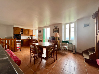 Maison à vendre à Tarerach, Pyrénées-Orientales, Languedoc-Roussillon, avec Leggett Immobilier