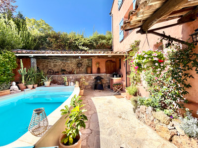 French property for sale in Spéracèdes, Alpes-Maritimes - €625,000 - photo 2