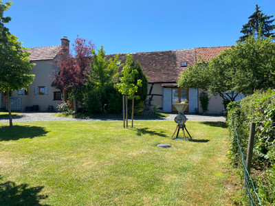 Maison à vendre à Cronat, Saône-et-Loire, Bourgogne, avec Leggett Immobilier