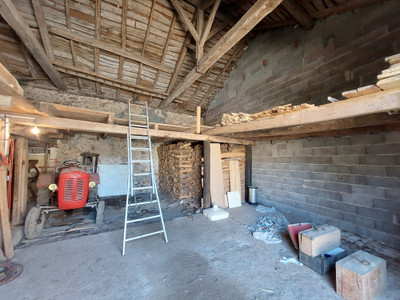 French property for sale in Grassac, Charente - €24,000 - photo 2