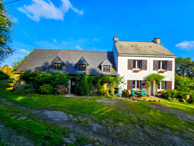 Maison à vendre à Baud, Morbihan, Bretagne, avec Leggett Immobilier
